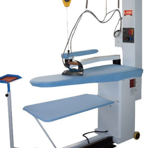 Multi-functionnal Iron Table